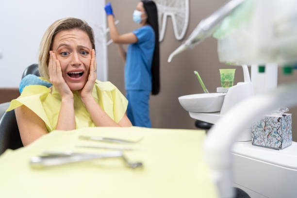 Best Emergency Denture Repair in Lost Hills, CA